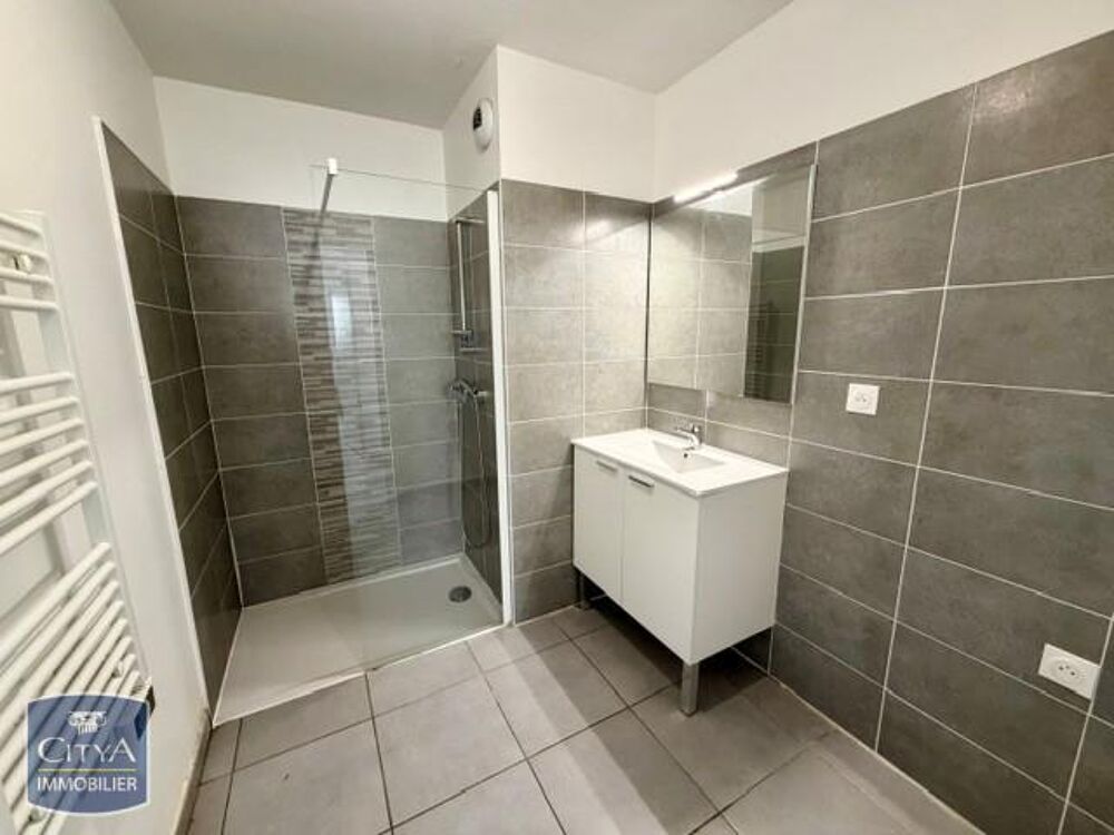 location Appartement - 3 pièce(s) - 58 m² Nîmes (30000)