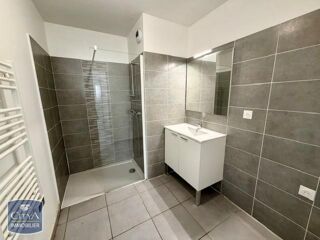 location Appartement - 3 pièce(s) - 58 m² Nîmes (30000)