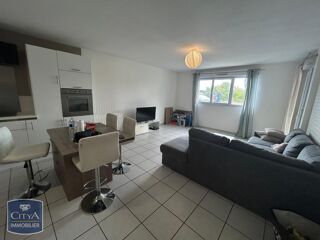  Appartement à louer 3 pièces 60 m²