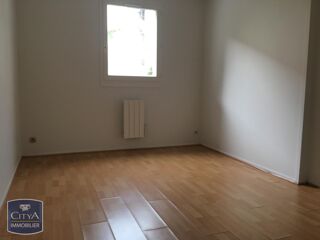  Appartement à louer 2 pièces 55 m²