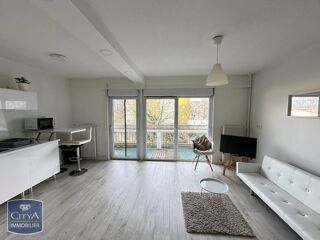  Appartement à louer 1 pièce 29 m²