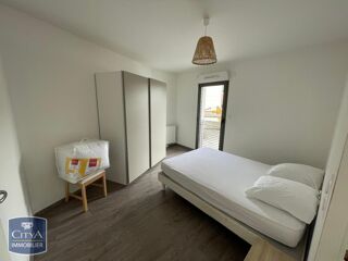  Appartement à louer 2 pièces 41 m²