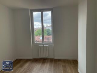  Appartement à louer 3 pièces 64 m²