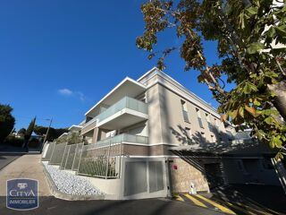 location Appartement - 3 pièce(s) - 61 m² Mougins (06250)