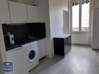  Appartement à louer 2 pièces 28 m²