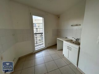 Appartement à louer 3 pièces 74 m²