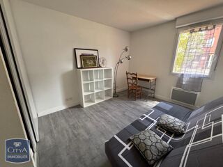  Appartement à louer 3 pièces 60 m²