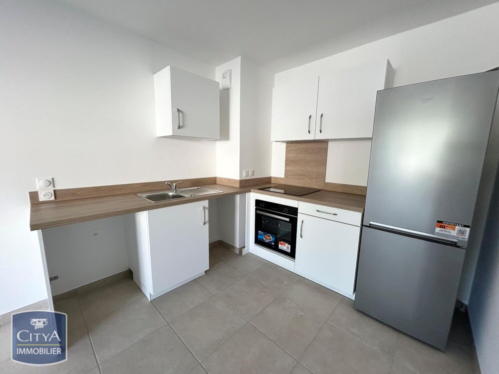 location Appartement - 2 pièce(s) - 43 m² Solliès-Pont (83210)