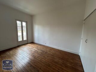  Appartement � louer 4 pi�ces 110 m�