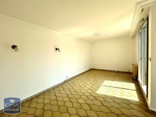  Appartement à louer 2 pièces 57 m²