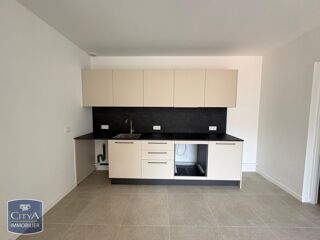  Appartement à louer 3 pièces 64 m²