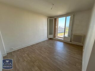  Appartement à louer 2 pièces 42 m²