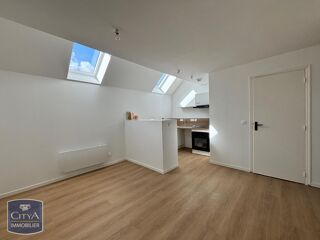  Appartement à louer 2 pièces 32 m²