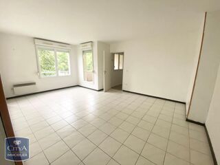  Appartement à louer 2 pièces 55 m²