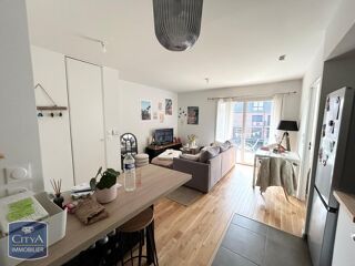  Appartement à louer 2 pièces 43 m²