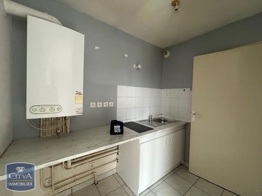 EXCLUSIVITE - T2 AU DERNIER ETAGE AVEC BALCON Au 2ème et....