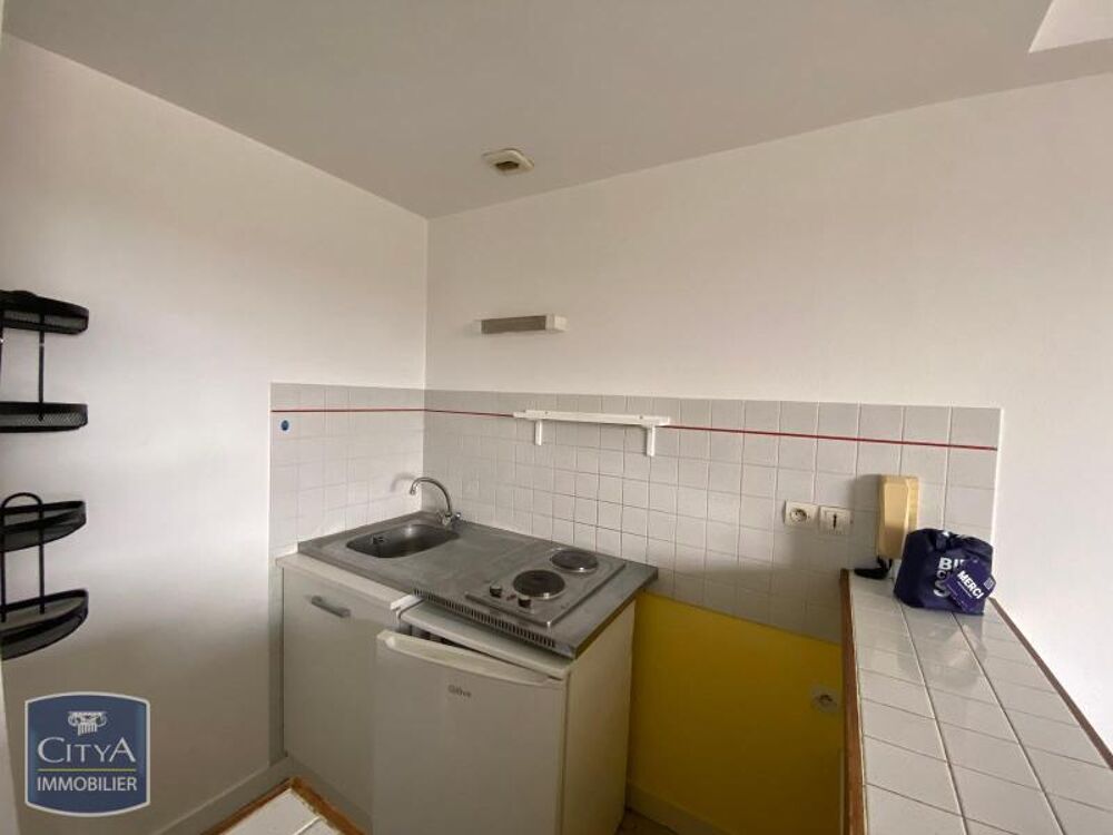 location Appartement - 1 pièce(s) - 26 m² Poitiers (86000)