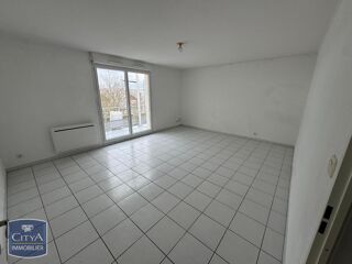  Appartement � louer 4 pi�ces 79 m�