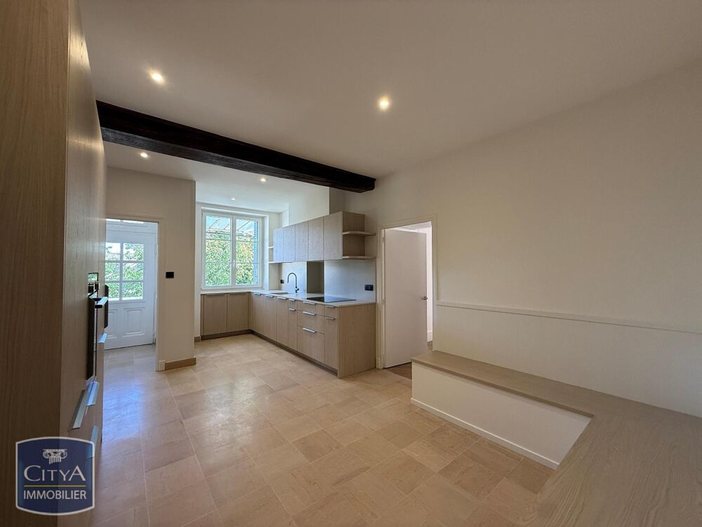 location Maison - 6 pièce(s) - 161 m² Chassagne-Montrachet (21190)