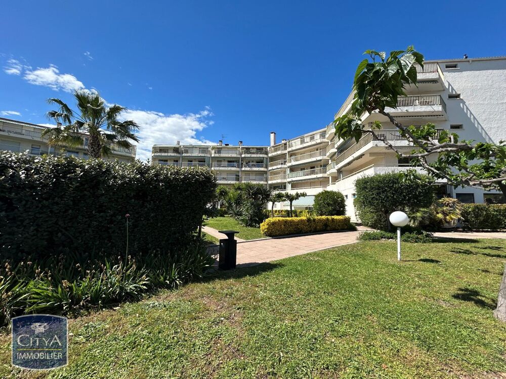 location Parking / Garage Fréjus (83600)