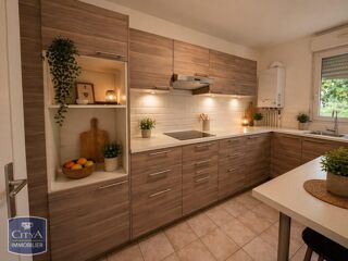  Appartement � louer 5 pi�ces 79 m� Etiolles