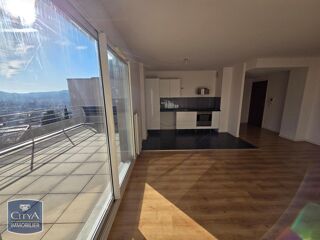  Appartement � louer 3 pi�ces 71 m�