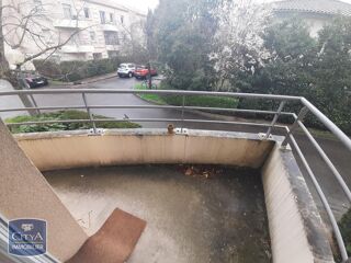  Appartement à louer 2 pièces 45 m²