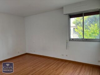  Appartement à louer 3 pièces 67 m²