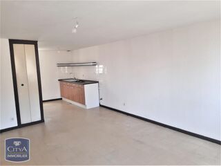  Appartement à louer 2 pièces 45 m²