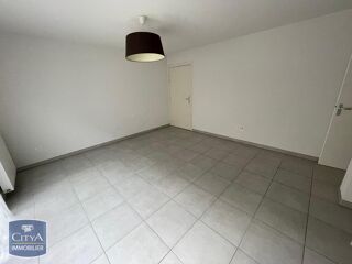  Appartement à louer 2 pièces 43 m²