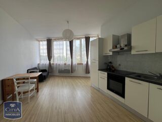  Appartement à louer 2 pièces 42 m²