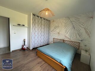  Maison à louer 4 pièces 141 m²