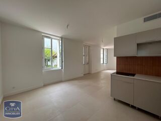  Appartement à louer 3 pièces 72 m²