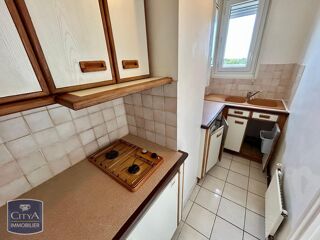  Appartement à louer 1 pièce 28 m²