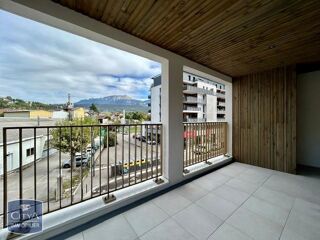 location Appartement - 3 pièce(s) - 65 m² Voiron (38500)