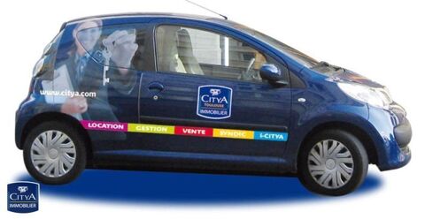  Parking / Garage  louer 