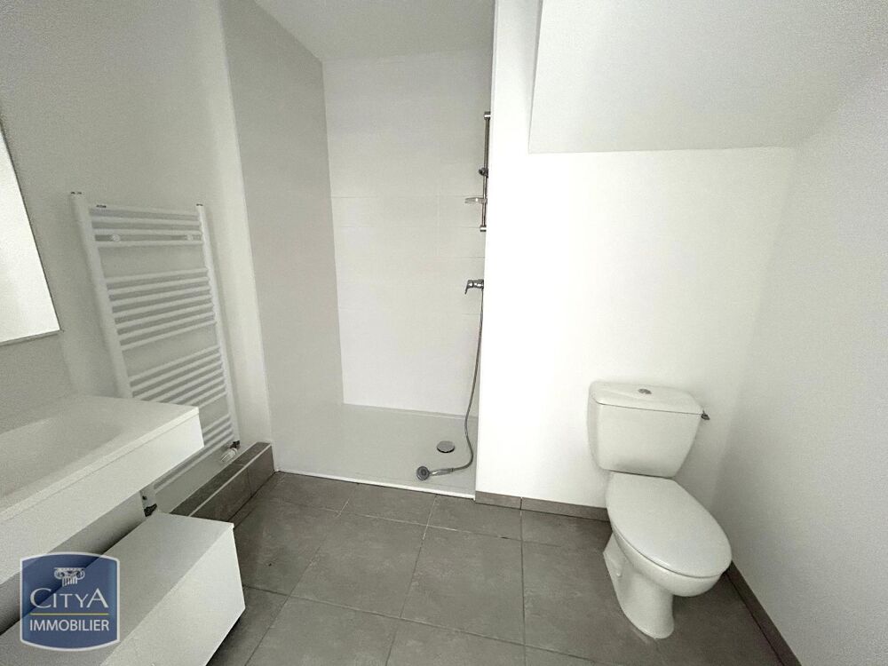 À LOUER : Appartement neuf T4 situé à Saint-Étienne, pro....