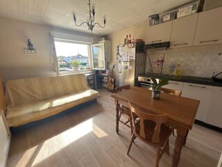  Appartement à louer 2 pièces 33 m²