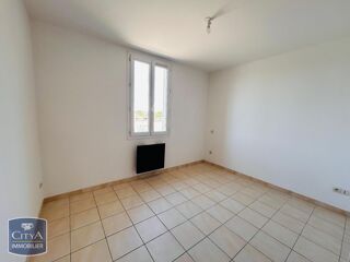  Appartement à louer 2 pièces 37 m²