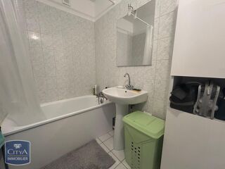  Appartement à louer 3 pièces 61 m²