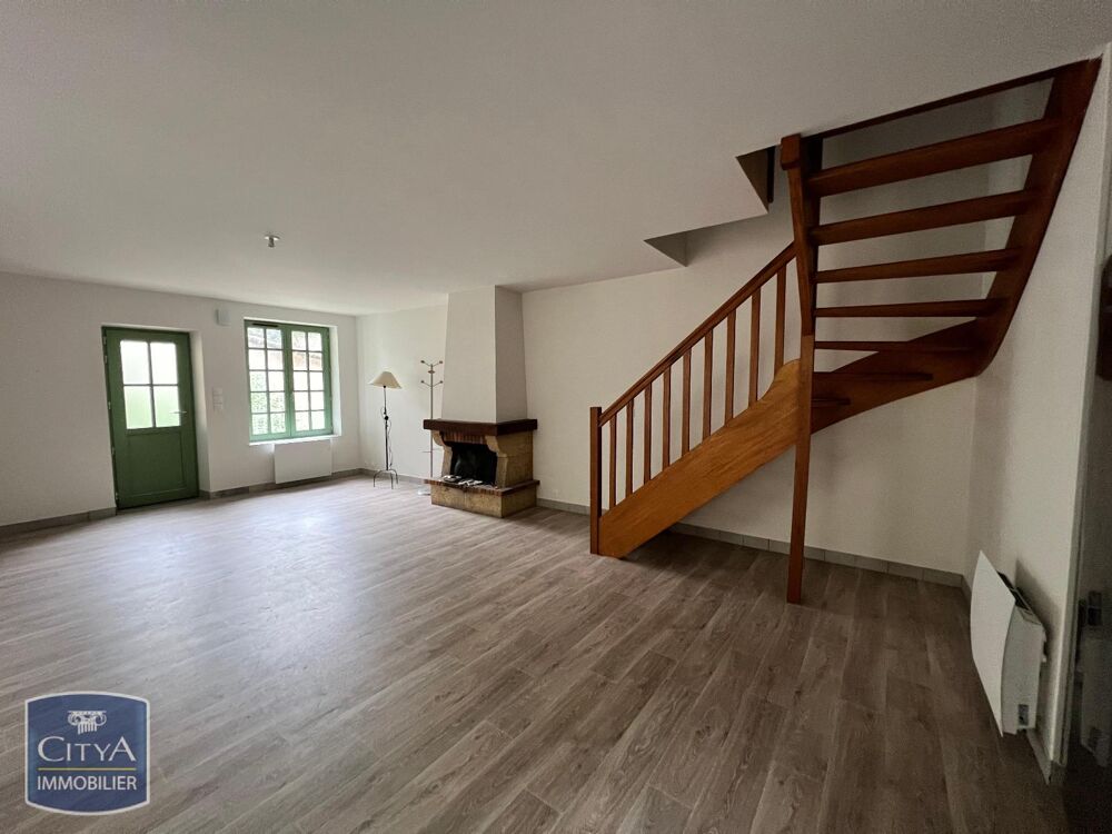 location Appartement - 2 pièce(s) - 67 m² Mézières-en-Brenne (36290)