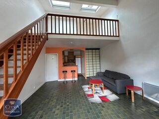  Appartement à louer 2 pièces 53 m²