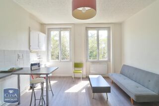  Appartement à louer 1 pièce 25 m²