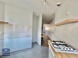  Appartement à louer 3 pièces 69 m²