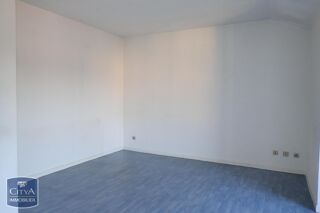  Appartement à louer 2 pièces 50 m²