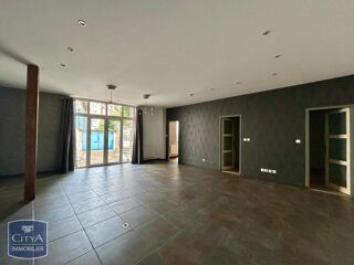  Appartement à louer 3 pièces 91 m²