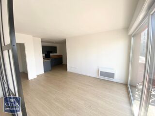  Appartement à louer 1 pièce 40 m²