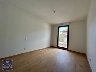 location Appartement - 3 pièce(s) - 65 m² Voiron (38500)