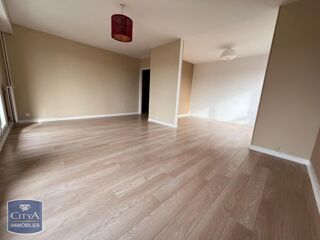  Appartement � louer 3 pi�ces 77 m�