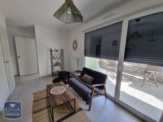  Appartement à louer 2 pièces 43 m²